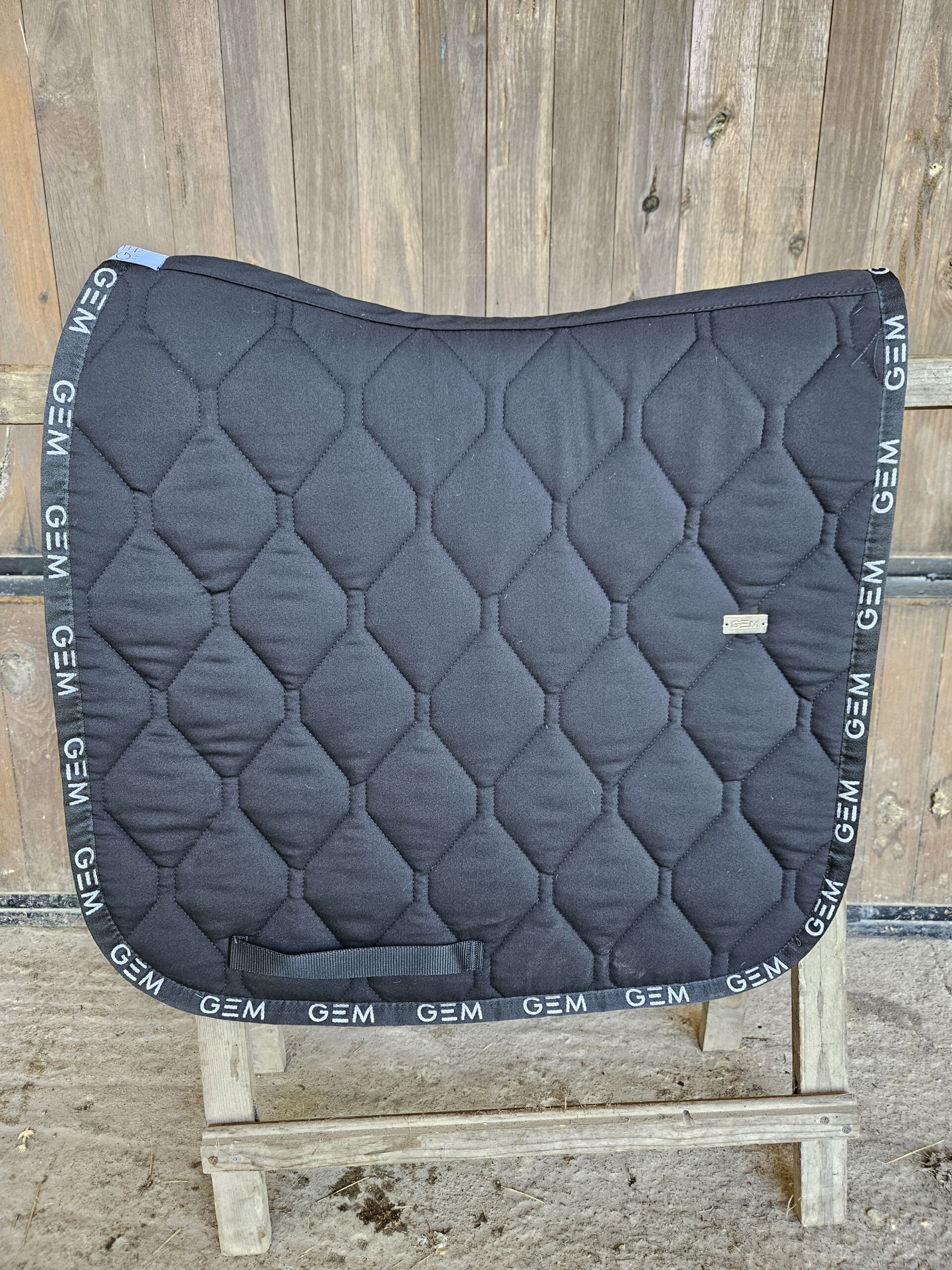 tapis nettoyé par equi'nett à Montauban